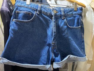 (Category: ) located in . Submitted by _jkching (Listing ID 1413021655, Image 1). Description: .