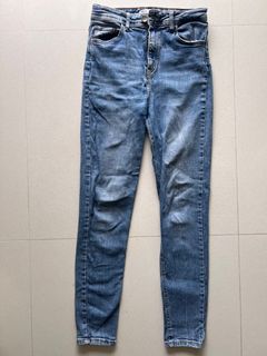(Category: ) located in . Submitted by okaelol (Listing ID 1412933629, Image 1). Description: .