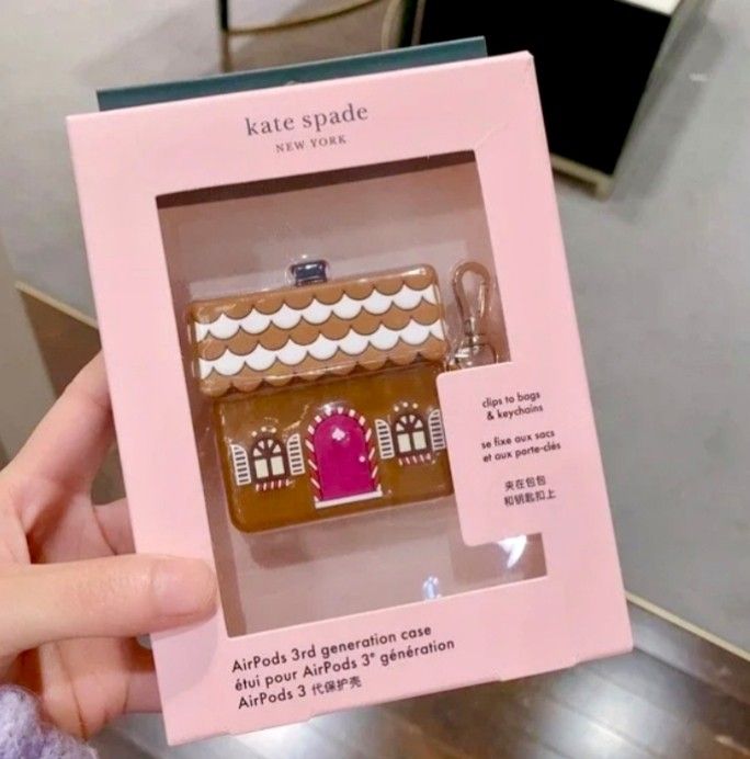 3rd Gen Ipod case Kate Spade Brand (Category: Portable Audio Accessories) located in Manila. Submitted by alayassulittipidfinds (Listing ID 1414655583, Image 1). Description: grom japan bnew.