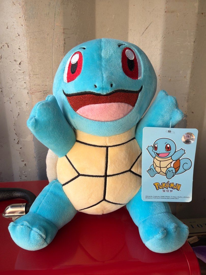 Pokemon公仔 （分類：絨毛玩具）位於 Hong Kong。 由 johnchan0203 提交（商品編號 1414698607，圖片 3）。簡介： 正版 1隻-$70 2隻-$130 3隻-$180。