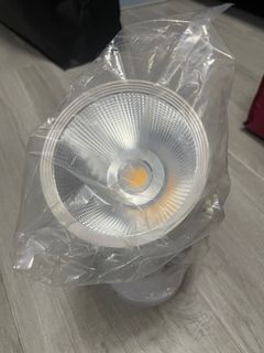 （分類：）位於 。 由 sellingishappy 提交（商品編號 1414787782，圖片 1）。簡介： 。