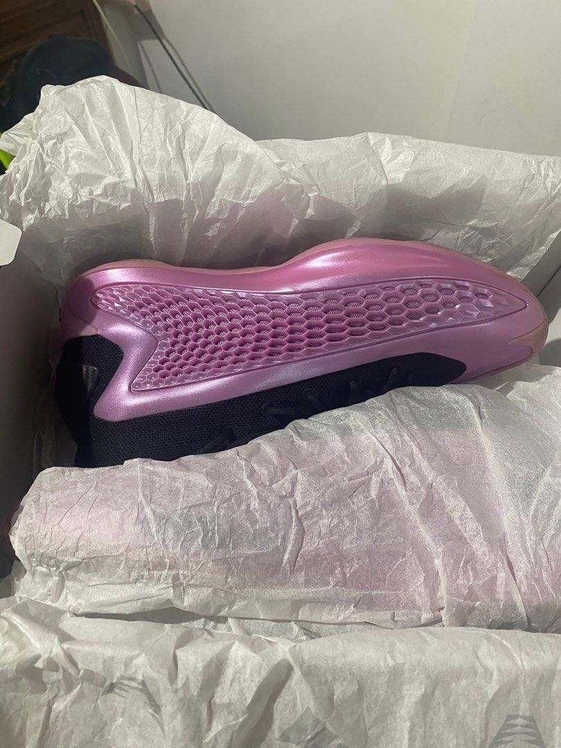 adidas AE1 signed by Michael Phillips (Category: Sneakers) located in Manila. Submitted by tmthy (Listing ID 1414710519, Image 2). Description: collectors item signed by uaap champ and finals mvp mike phillips negotiable semi-rush rfs: need funds for school.