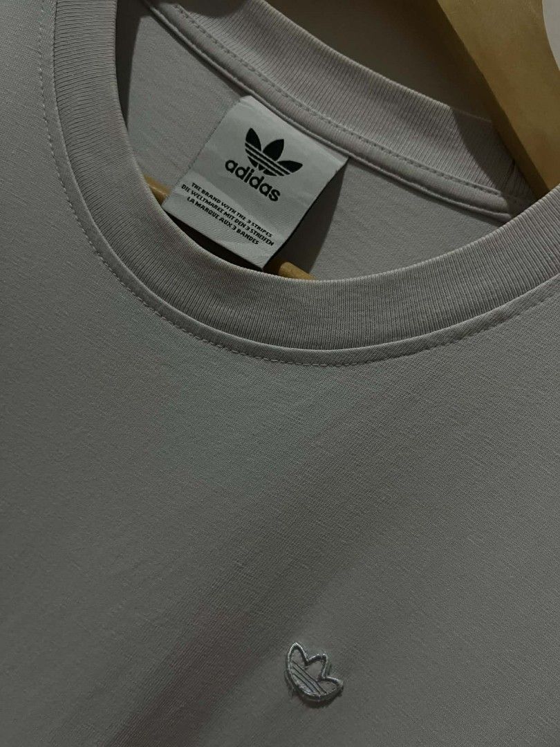 Adidas Tshirt (Category: Activewear) located in San Fernando. Submitted by work4it (Listing ID 1414769878, Image 2). Description: Adidas (Tshirt) Dimes:18x25 Color Rate-:9/10 Issue:None Condition: Excellent Needs wash.