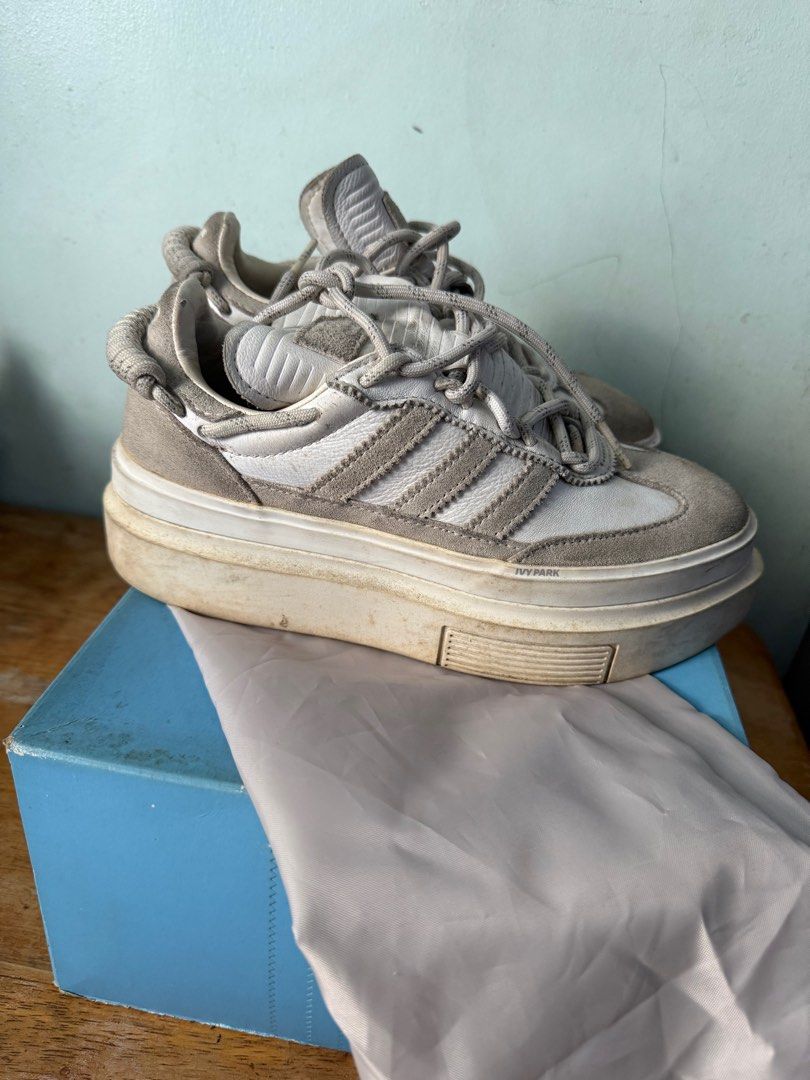 Adidas x Ivy Park Platform Shoes (Category: Sneakers) located in Makati City. Submitted by ckelvigneclothingco (Listing ID 1414645792, Image 2). Description: Well used need wash lang Comes with dust bag & original box Original price is P9000.