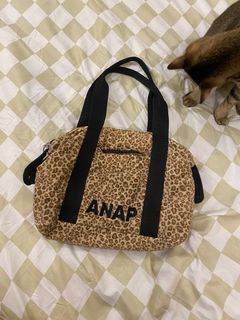 (Category: ) located in . Submitted by desirechained (Listing ID 1414641320, Image 1). Description: .