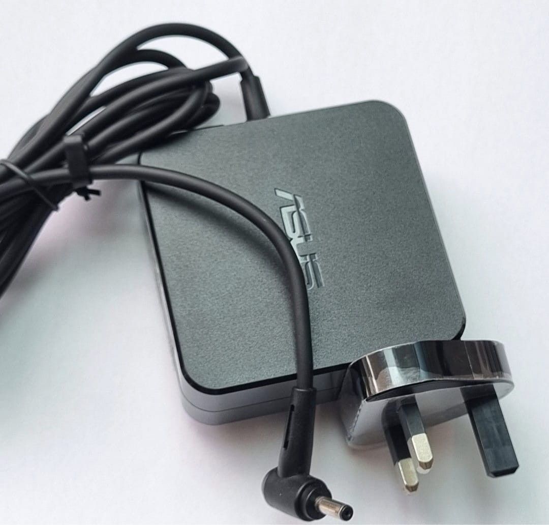 ASUS  Laptop Adapter406046837257676800
