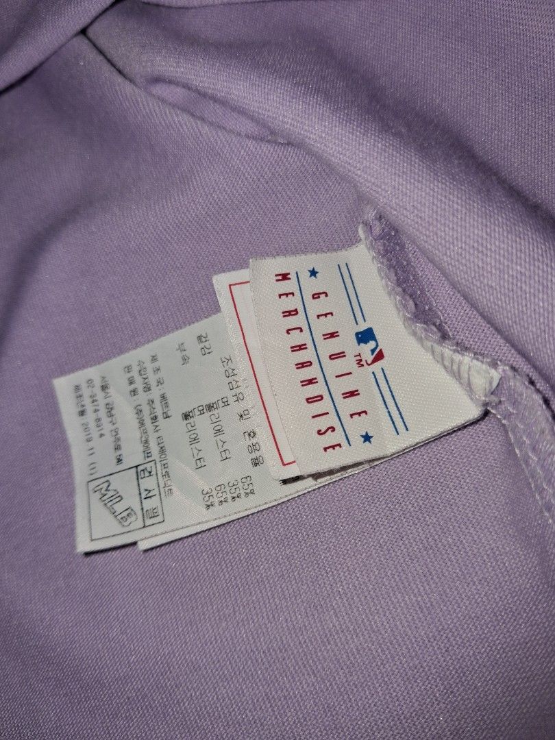 Auth MLB shirt for women (Category: Shirts) located in Lapu-Lapu City. Submitted by imight (Listing ID 1414634283, Image 1). Description: declutter size S Strictly "NO RETURN, NO EXCHANGE " Policy!!! Gcash payment only J&T courier.