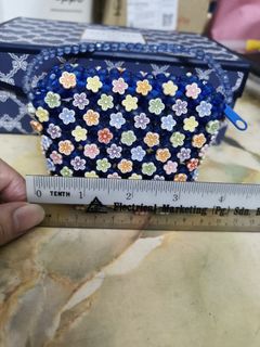 (Category: ) located in . Submitted by yining1913 (Listing ID 1414629474, Image 1). Description: .