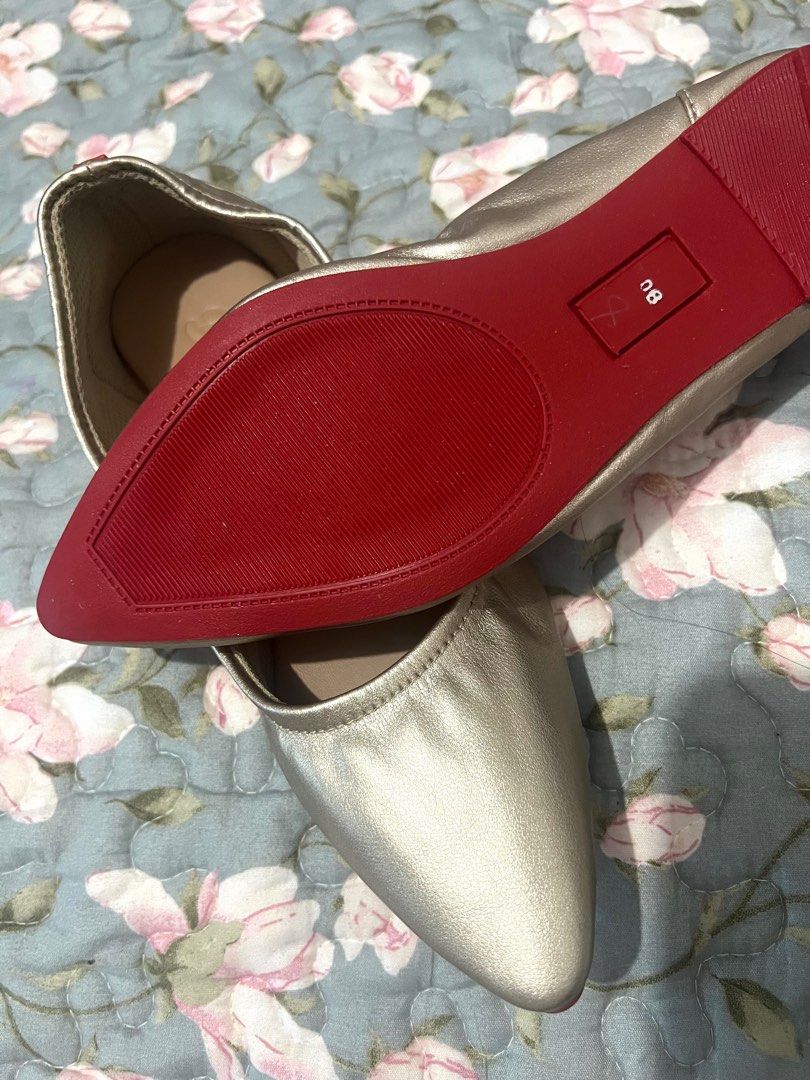 Belle Beau Gold Flats Size 8 (Category: Flats & Sandals) located in Imus. Submitted by vanity_cravings (Listing ID 1414764244, Image 2). Description: - Belle Beau gold flats - Size 8 - Pointed toe design - Red sole and back accent - Neutral interior - Soft and flexible material -Very comfy .