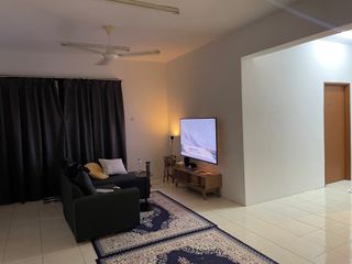 (Category: ) located in . Submitted by hafzikri (Listing ID 1414705470, Image 1). Description: .