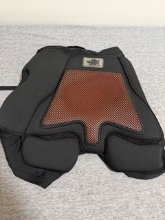（分類：）位於 。 由 samhht 提交（商品編號 1414791730，圖片 1）。簡介： 。