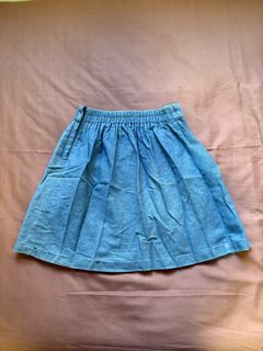 (Category: ) located in . Submitted by hellooo- (Listing ID 1414724024, Image 1). Description: .