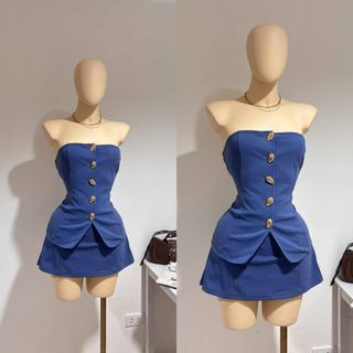 (Category: ) located in . Submitted by repeatoutfitme (Listing ID 1414790971, Image 1). Description: .