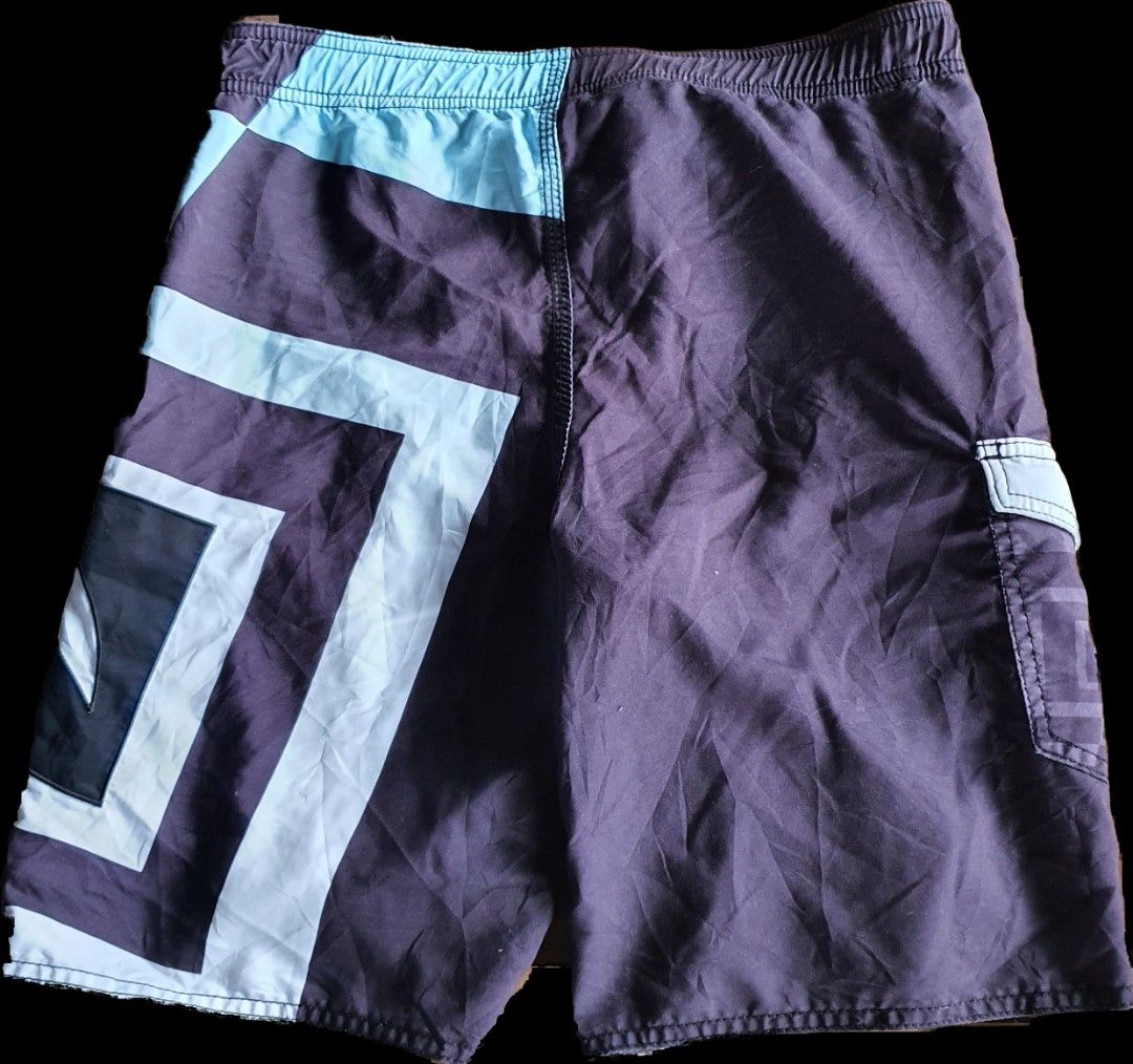 Board shorts ripcurl (Category: Shorts) located in Meycauayan. Submitted by shoptoown (Listing ID 1414701207, Image 2). Description: .
