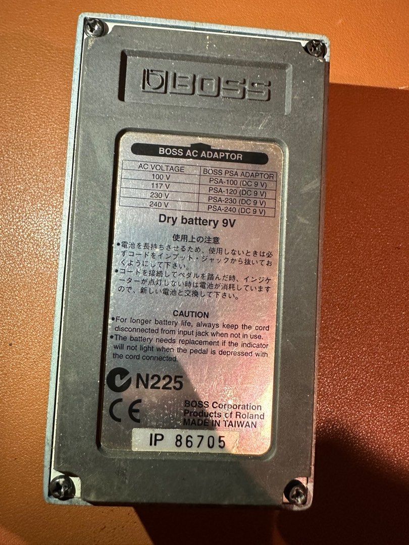 Boss Blues Driver BD-2 Guitar Pedal (Category: Musical Instruments) located in Mandaluyong City. Submitted by plp_sgn (Listing ID 1414652969, Image 3). Description: - Boss Blues Driver BD-2 guitar pedal - Controls: Level, Tone, and Gain - Input and output jacks - Color: Blue with black knobs Classic Made in Taiwan pedal (new ones are made in malaysia) GCash and Bank transfer payment Makati CBD Meetup, shipping at buyers expense Negotiable if you’