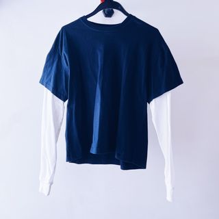 (Category: ) located in . Submitted by wardrobecleanse (Listing ID 1414741292, Image 1). Description: .
