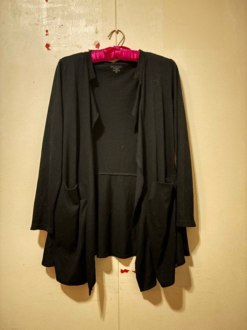 Cardigans and Polos (Category: Coats, Jackets and Outerwear) located in Las Pinas. Submitted by tidyspaces (Listing ID 1414660206, Image 2). Description: Take ALL for only 300! Negotiable, pm me S-M size Las Pinas loc.