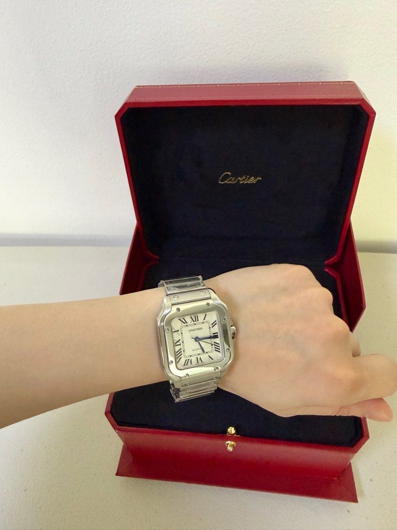 Cartier Santos Watch Medium (Category: Luxury Watches) located in Manila. Submitted by rhyswatchph (Listing ID 1414643393, Image 2). Description: Cartier Santos Medium Wssa009 2018 Under warranty until 2026 Condition 9.8/10 Full set San Juan City/New Manila QC .
