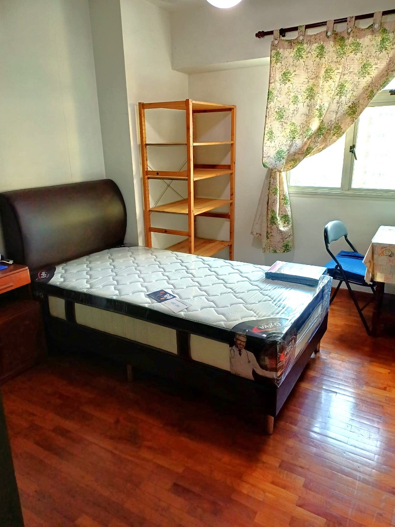 (Category: ) located in . Submitted by your_rental_specialist (Listing ID 1414770889, Image 1). Description: .