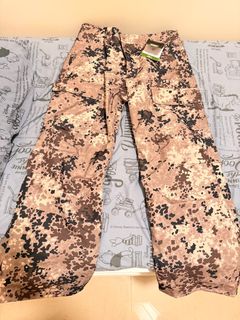 （分類：）位於 。 由 vickypang2214 提交（商品編號 1414786144，圖片 1）。簡介： 。
