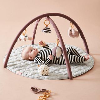 （分類：）位於 。 由 anyababa 提交（商品編號 1413155542，圖片 1）。簡介： 。