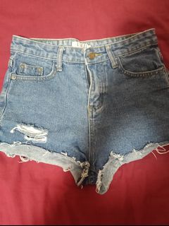 (Category: ) located in . Submitted by happyhappy (Listing ID 1414800273, Image 1). Description: .