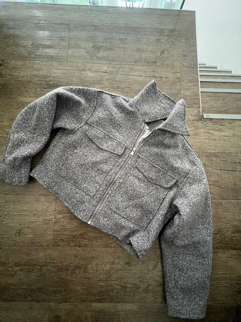 Grey Jacket (Category: Coats, Jackets and Outerwear) located in Kuala Lumpur. Submitted by ciwawa (Listing ID 1414635421, Image 3). Description: Fits up to size small M Condition: 8/10 This jacket is really cute.