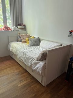(Category: ) located in . Submitted by fab135 (Listing ID 1414674081, Image 1). Description: .