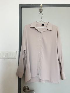(Category: ) located in . Submitted by timetoclearwardrobe (Listing ID 1414663750, Image 1). Description: .
