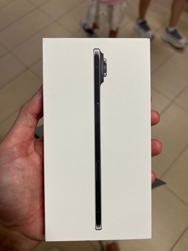 iPhone Air 256GB Space Black, Mobile Phones & Gadgets, Mobile Phones ...