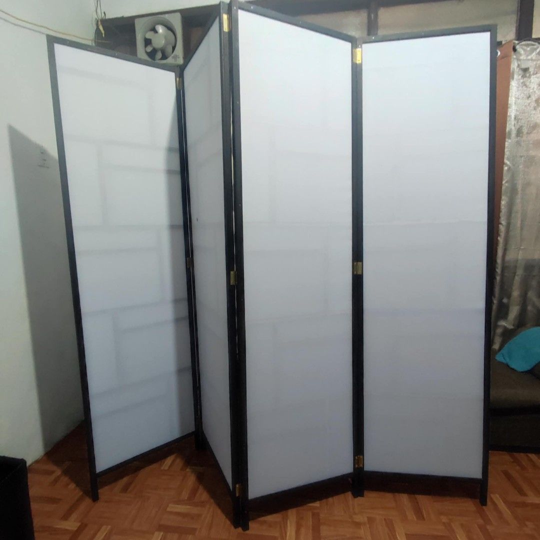 Japanese Divider room (Category: Other Home Furniture) located in Taytay. Submitted by mathewpiad (Listing ID 1414807023, Image 1). Description: .