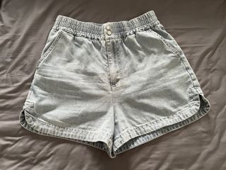 (Category: ) located in . Submitted by worthhh (Listing ID 1414637936, Image 1). Description: .