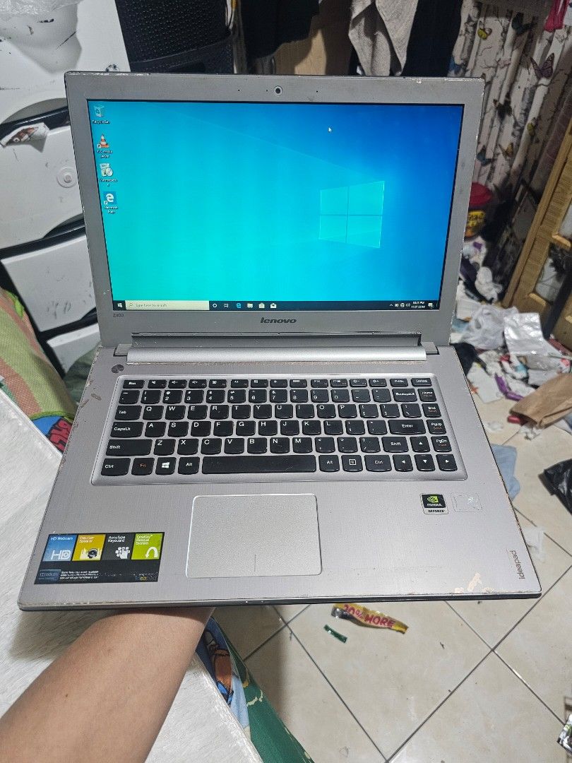 Lenovo Z400 i5 3rd gen with gpu (Category: Laptops & Notebooks) located in Bacoor. Submitted by ginaxis15 (Listing ID 1414697968, Image 1). Description: RUSH TODAY Lenovo Z400 Last price: 3k working no defect good battery minor issue: dina ganun kpresentable un lang specs: 14 inch wide intel core i5 2.5ghz (3rd gen) 8gb ram 640gb hdd dual graphics intel hd and Nvidia geforce gt 635m 2gb wifi ready bluetooth webcam dvdrom hdmi port windows 10 with