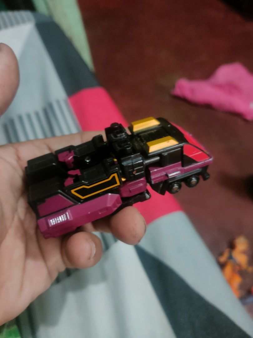 machine robo rescue (Category: Action & Battle Toys) located in Pasig City. Submitted by laruannijearly (Listing ID 1414662022, Image 1). Description: as is wyswyg.