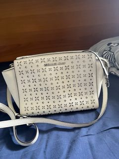 （分類：）位於 。 由 gg37827 提交（商品編號 1414630623，圖片 1）。簡介： 。
