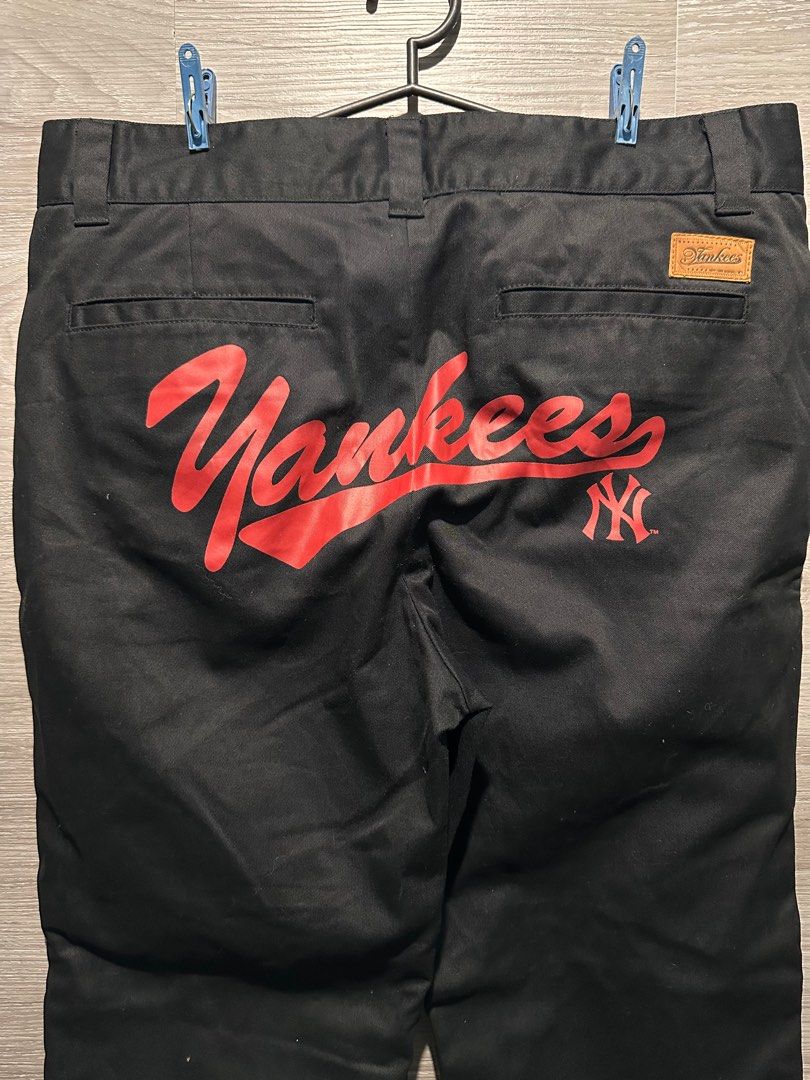 MLB New York Yankees Pants XL (Category: Joggers) located in San Jose. Submitted by vedaniaarv64346 (Listing ID 1414627207, Image 3). Description: MLB Yankees SIZE 34 W -17.5W by 42L -849 only - Black pants, size XL - New York Yankees logo on the back - Red stitching details - Red interior lining with star pattern - MLB logo on front pocket.