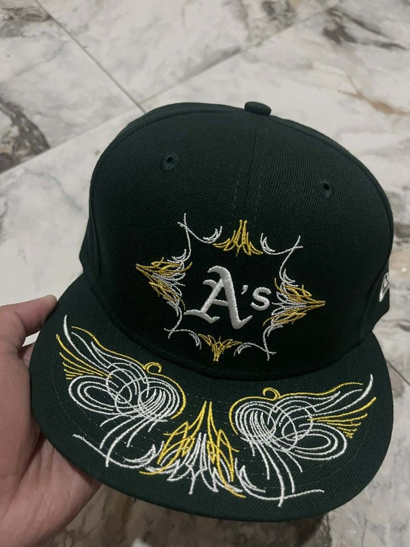 NEW ERA CAP (Category: Caps & Hats) located in San Fernando. Submitted by work4it (Listing ID 1414774608, Image 1). Description: .