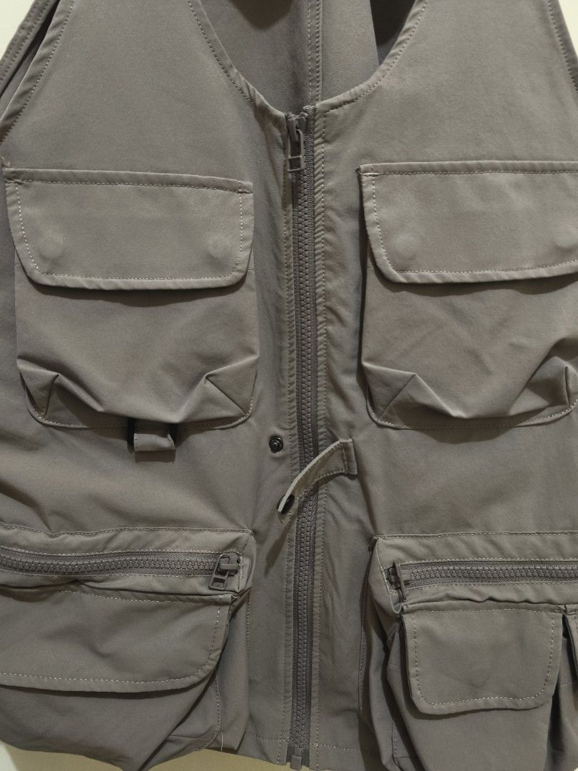 Niko and... Utility Vest (Category: Vests) located in Manila. Submitted by cinnamonboy24 (Listing ID 1414749994, Image 3). Description: - Niko and... utility vest - Only used twice - Multiple pockets for storage - Zip-up closure - Versatile neutral color - Shoulder strap detail - Small button closure - Brand tag visible inside collar.