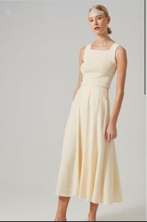 (Category: ) located in . Submitted by lilmissshopping (Listing ID 1414664504, Image 1). Description: .