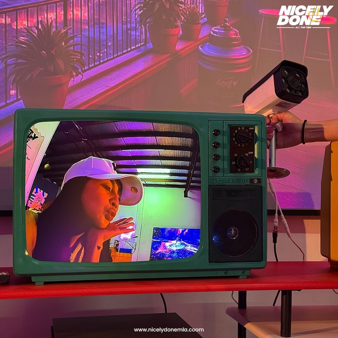 RETRO 4k TV (Category: TV) located in Quezon City. Submitted by nicelydonemla168 (Listing ID 1414707757, Image 3). Description: Professionally retro-fitted 4K TV, designed for versatile setups such as cafés, man caves, and small business environments.📺🆒 Features HDMI connectivity, remote operation, and CCTV monitoring capability.🙌💯 Limited quantities available. #HiFiVE.