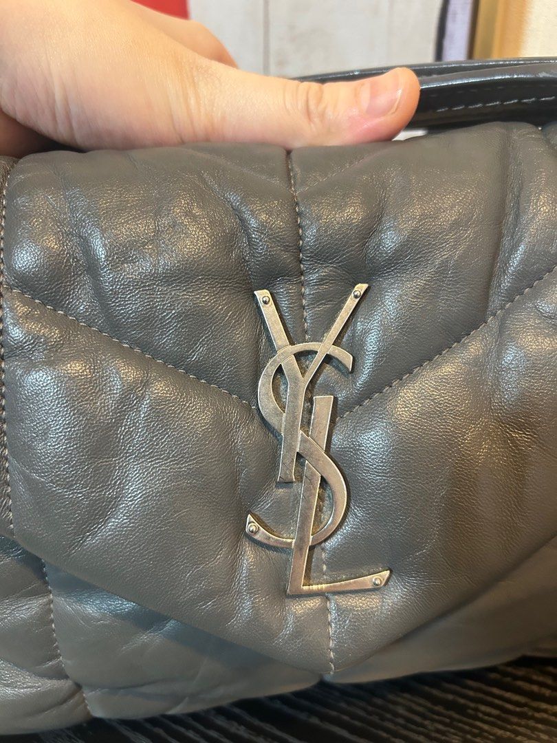 Saint Laurent Loulou Puffer Bag (Category: Luxury Bags & Wallets) located in Taguig. Submitted by dangruizdee (Listing ID 1414683626, Image 3). Description: With entrupy and dustbag Corners slightly retouched .
