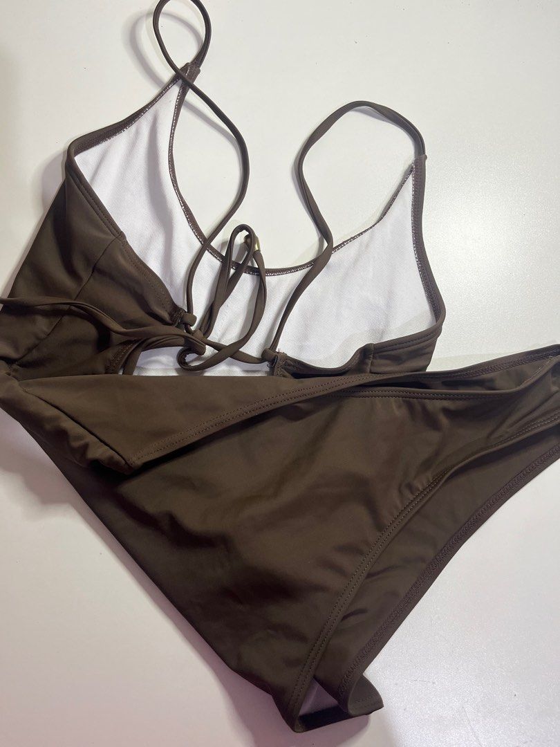 SHEIN Brown One-Piece Swimsuit (Category: Bikinis & Swimsuits) located in Muntinlupa City. Submitted by mikhasellsstuff (Listing ID 1414774835, Image 3). Description: no pads.