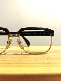 （分類：）位於 。 由 davideyewear 提交（商品編號 1414644948，圖片 1）。簡介： 。
