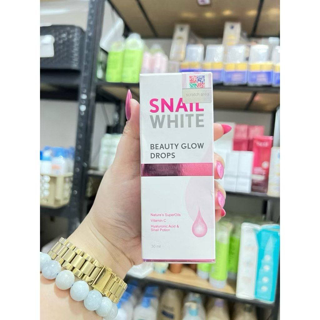 Snail White Beauty Glow Drops (Category: Face Care) located in Las Pinas. Submitted by declutter0808 (Listing ID 1414655853, Image 2). Description: Sealed, dami stocks.