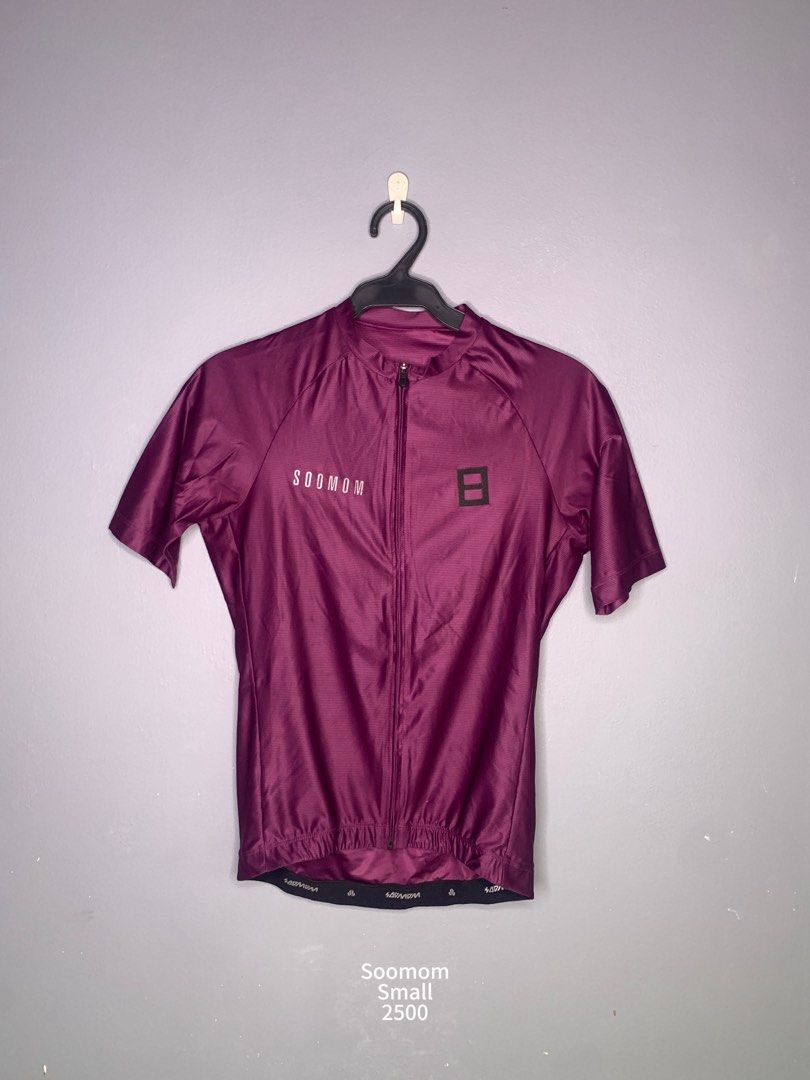 Soomom Cycling Jersey - Small (Category: Activewear) located in Muntinlupa City. Submitted by gretchtr (Listing ID 1414634872, Image 1). Description: Please read! Soomom Mens Small Items coming from Alabang, Muntinlupa Payment Gcash SF c/o buyer Kindly check your sizes on brand chart. .