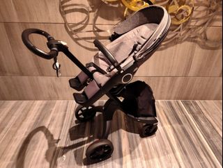 （分類：）位於 。 由 chanchanchan94 提交（商品編號 1414720133，圖片 1）。簡介： 。