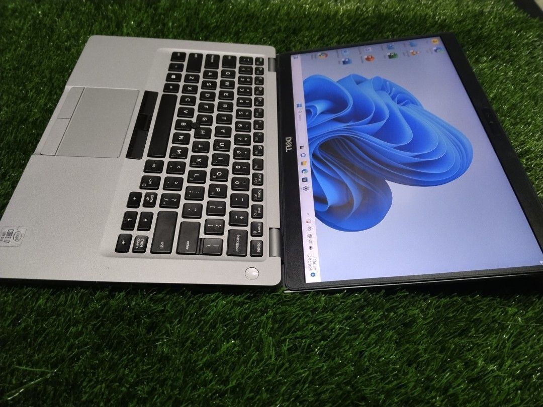 Super fast run sets dell latitude intel core i7 processor ssd 512gb 16gb  battery life like new conditions