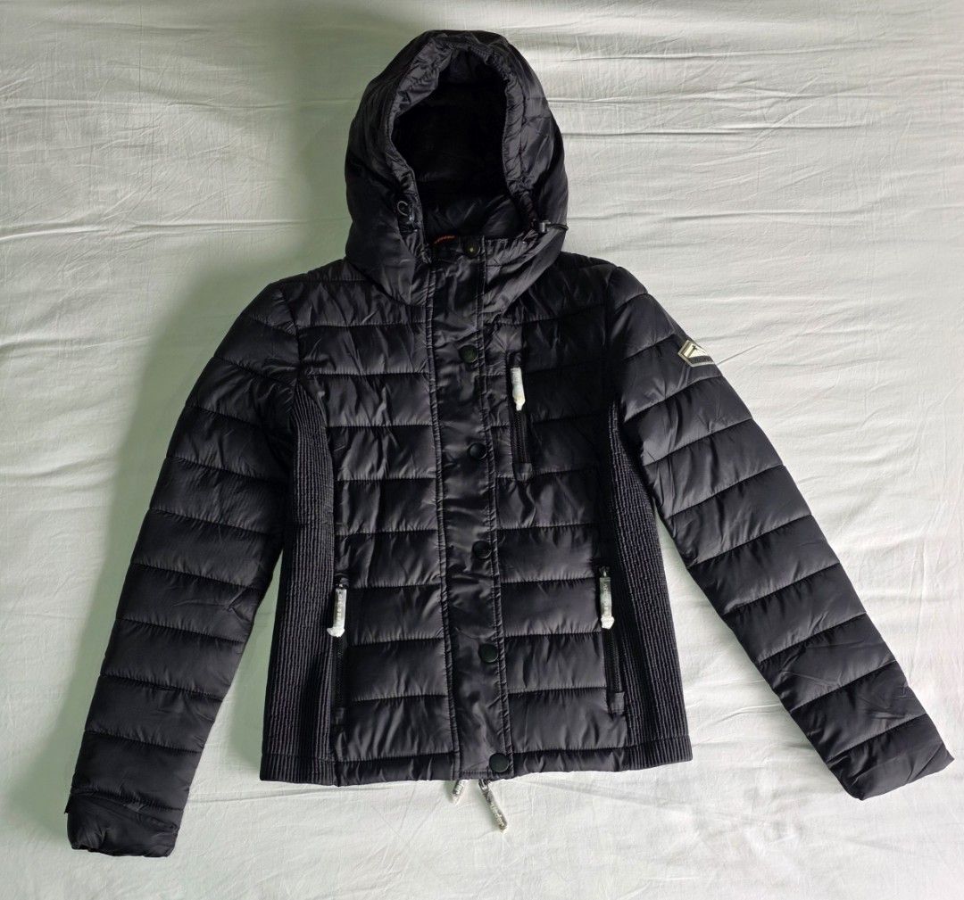 Superdry Fuji Double Zip Hooded Jacket (Category: Coats, Jackets and Outerwear) located in Baguio. Submitted by grumpygranny (Listing ID 1414663796, Image 3). Description: firm on price ➡️ decluttering and not selling for profit ➡️ please check my profile, only those who understand are welcome to purchase..