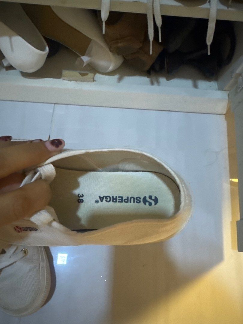 Superga White Canvas Shoes Size 38 (Category: Sneakers) located in Cabanatuan. Submitted by amirdecluttersph (Listing ID 1414725805, Image 3). Description: - Superga white canvas shoes - Size 38 - Classic design with gold eyelets - Features Superga logo - Soles show wear - Perfect for everyday wear Rfs: di na nasusuot.
