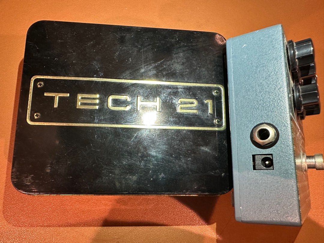 Tech 21 SansAmp VT Bass Pedal (Category: Musical Instruments) located in Mandaluyong City. Submitted by plp_sgn (Listing ID 1414651974, Image 2). Description: - Tech 21 SansAmp VT Bass pedal - Controls: Drive, Character, Blend - Input and output jacks - DC power input - Blue enclosure with black base - Includes original metal box GCash and Bank transfer payment Makati CBD Meetup, a shipping at buyers expense Negotiable if you’re getting more than